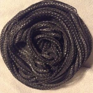 Vintage handmade Viola’ Paris Black hat